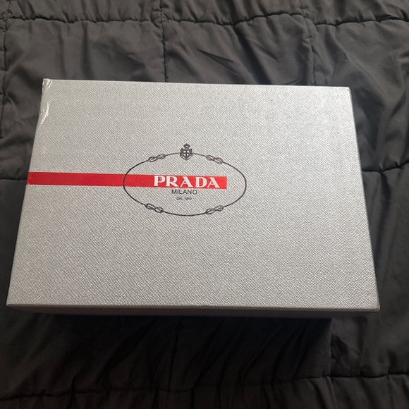 Pradas for sell - Picture 1 of 4
